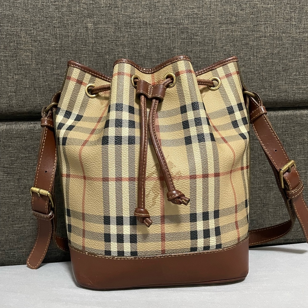 Burberry Bucket bag